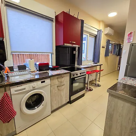 Horizon 2 - Downtown Penthouse With Big Terrace Saloniki