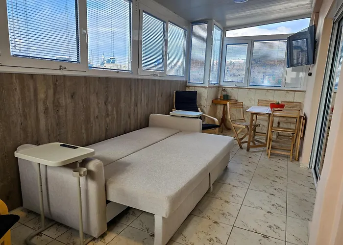 Horizon 2 - Downtown Penthouse With Big Terrace